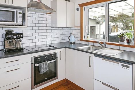 Photo of property in 9 Brasell Street, Fairfield, Lower Hutt, 5011