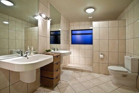 Photo of property in 119 Churchill Road, Rothesay Bay, Auckland, 0630