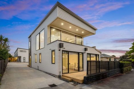 Photo of property in 36a Walker Road, Point Chevalier, Auckland, 1022