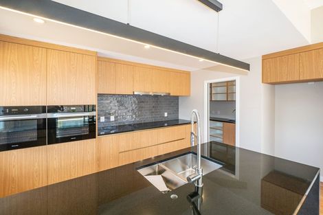 Photo of property in 165 Amesbury Drive, Churton Park, Wellington, 6037