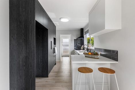 Photo of property in 54 Sikkim Crescent, Clover Park, Auckland, 2019