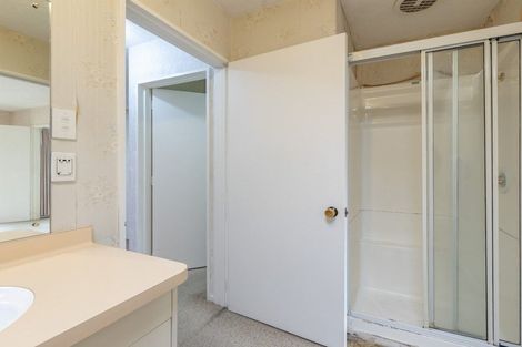 Photo of property in 2/280b Sawyers Arms Road, Bishopdale, Christchurch, 8053