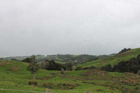 Photo of property in 1784 State Highway 12, Paparoa, 0571