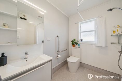 Photo of property in 2/30 Wilford Street, Wallaceville, Upper Hutt, 5018