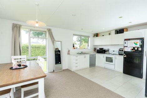 Photo of property in 2 Amethyst Place, Chartwell, Hamilton, 3210