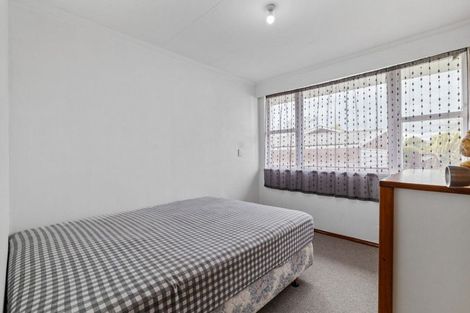 Photo of property in 2 Ajax Place, Highbury, Palmerston North, 4412