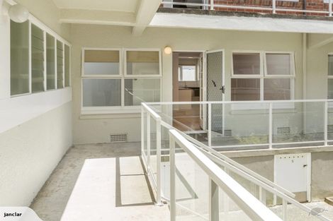 Photo of property in 3/171 Tamaki Drive, Kohimarama, Auckland, 1071