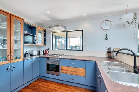 Photo of property in 2/103 Bond Crescent, Forrest Hill, Auckland, 0620