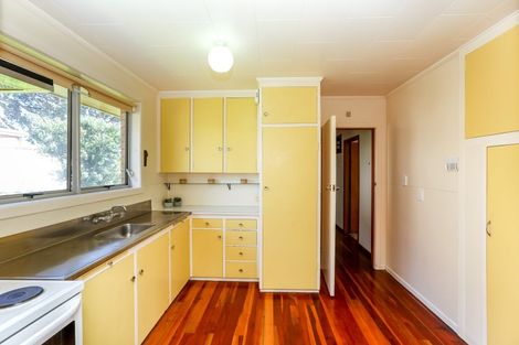Photo of property in 2/256 Courtenay Street, Strandon, New Plymouth, 4312
