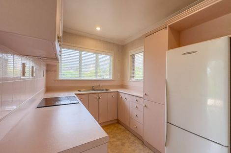 Photo of property in 2 Terrace Street, Putaruru, 3411