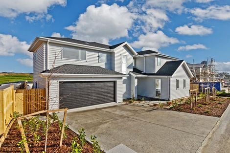 Photo of property in 10 Seafort Lane, Silverdale, 0932