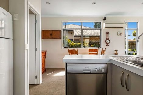 Photo of property in 3/18 Victoria Avenue, Whakatane, 3120