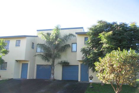 Photo of property in 3 Albizia Avenue, Henderson, Auckland, 0612