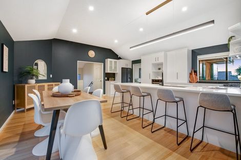 Photo of property in 108 Stanmore Bay Road, Stanmore Bay, Whangaparaoa, 0932