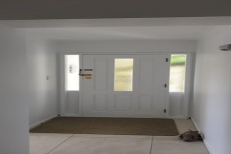 Photo of property in 10 Galaxy Drive, Mairangi Bay, Auckland, 0630