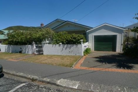 Photo of property in 18 Cooper Street, Karori, Wellington, 6012