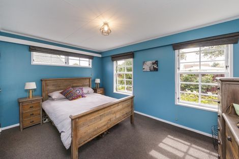 Photo of property in 53 Waterloo Crescent, Hokowhitu, Palmerston North, 4410