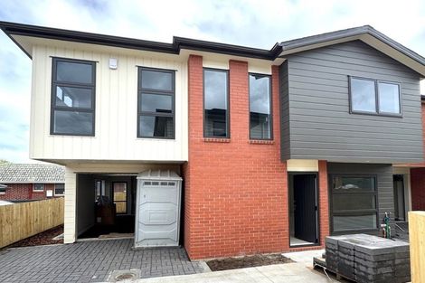 Photo of property in 8a Kelvyn Grove, Hillpark, Auckland, 2102