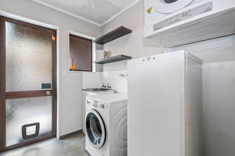 Photo of property in 26 Tawavale Street, Pukehangi, Rotorua, 3015