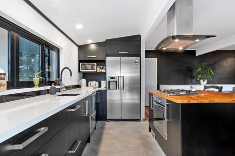 Photo of property in 1233 Papamoa Beach Road, Papamoa Beach, Papamoa, 3118