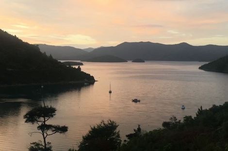 Photo of property in 619 Port Underwood Road, Whatamango Bay, Picton, 7281