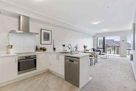 Photo of property in 2/48 Nugget Avenue, Hobsonville, Auckland, 0616