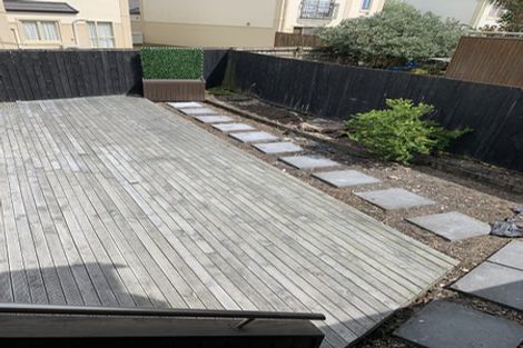 Photo of property in 3/17 Matata Street, Blockhouse Bay, Auckland, 0600