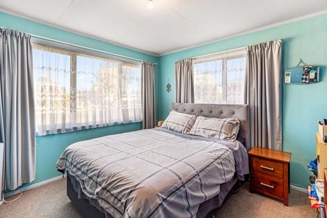 Photo of property in 6 Grenville Street, Levin, 5510