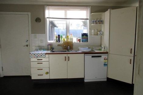 Photo of property in 9 Park Street, Gore, 9710