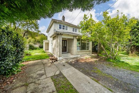 Photo of property in 14 Peck Street, Taita, Lower Hutt, 5011