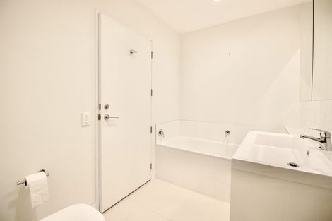 Photo of property in 19 Isitt Road, Hobsonville, Auckland, 0616