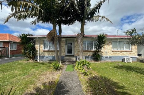 Photo of property in 1/12 Elizabeth Street, Papakura, 2110