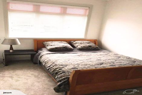 Photo of property in 4b Railway Street, Newmarket, Auckland, 1023