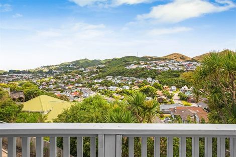 Photo of property in 8 Tatum Way, Johnsonville, Wellington, 6037