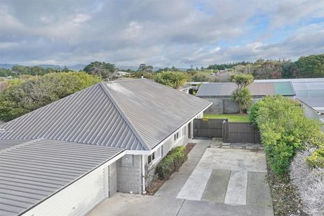 Photo of property in 2/288 Pine Avenue, South New Brighton, Christchurch, 8062