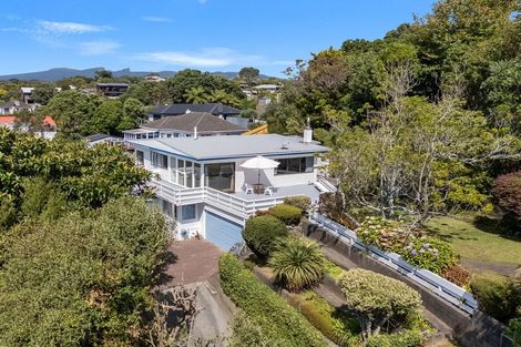Photo of property in 10 Lawry Street, Moturoa, New Plymouth, 4310