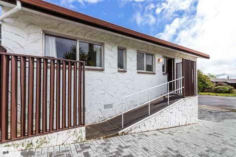 Photo of property in 2/15 Hilden Place, Hilltop, Taupo, 3330