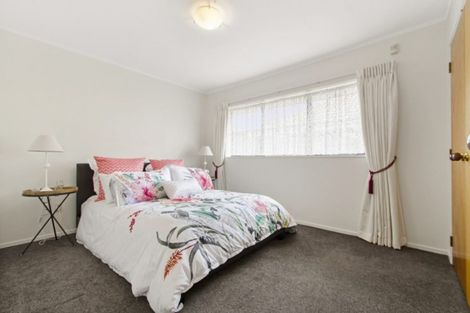 Photo of property in 8b Wellington Street, Papakura, 2110