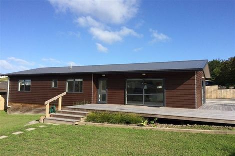 Photo of property in 11 Wharuka Glade, Mangawhai, 0505