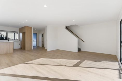 Photo of property in 17/548 Albany Highway, Albany, Auckland, 0632