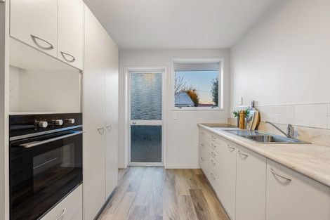 Photo of property in 2/20 Oakhampton Street, Hornby, Christchurch, 8042
