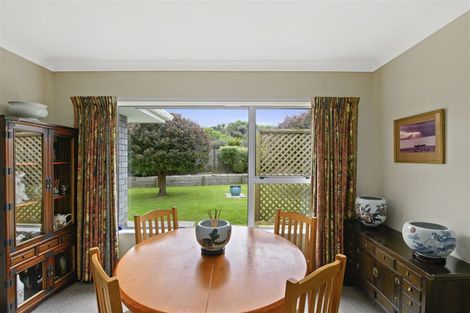 Photo of property in 35 Spackman Crescent, Paraparaumu, 5032
