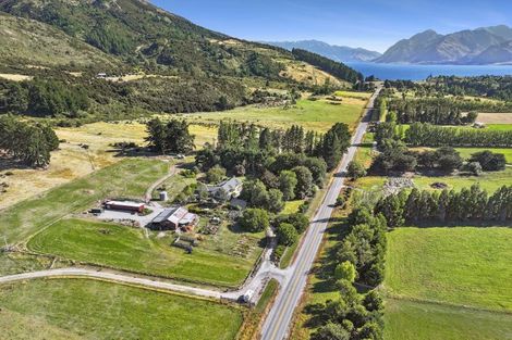 Photo of property in 1025 Lake Hawea-albert, Albert Town, Wanaka, 9382