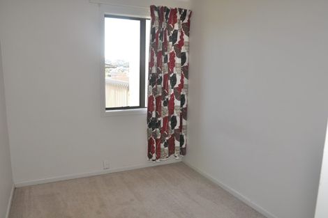 Photo of property in 1/9 Newhaven Terrace, Mairangi Bay, Auckland, 0630