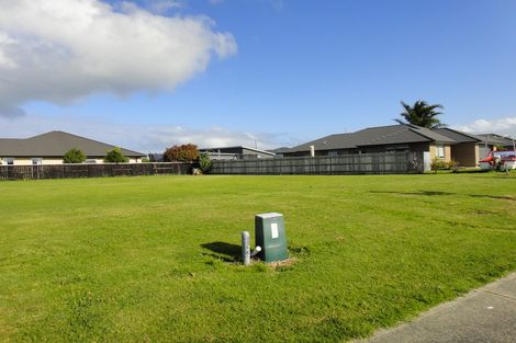 Photo of property in 17 Mariners Haven, One Tree Point, 0118