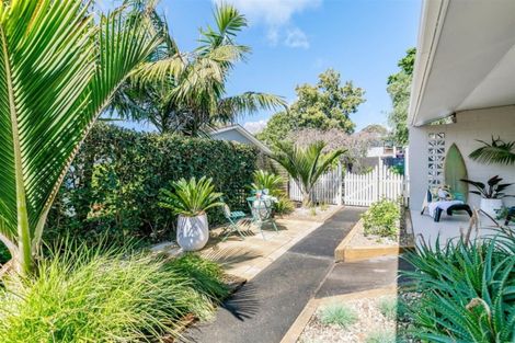 Photo of property in 4/17 Church Street, Devonport, Auckland, 0624