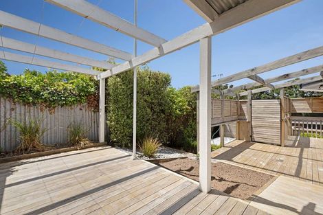 Photo of property in 15a Glenfield Place, Brookfield, Tauranga, 3110