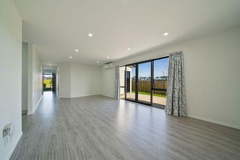 Photo of property in 18 Otohikawa Avenue, Glenbrook, 2681