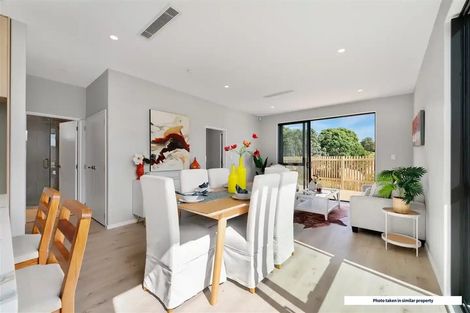 Photo of property in 36 Whakairo Crescent, Gulf Harbour, Whangaparaoa, 0930