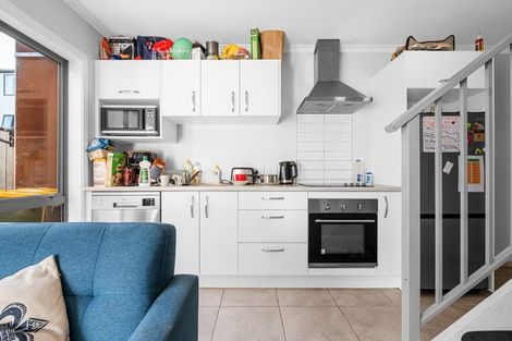 Photo of property in 2/113 Knighton Road, Hillcrest, Hamilton, 3216